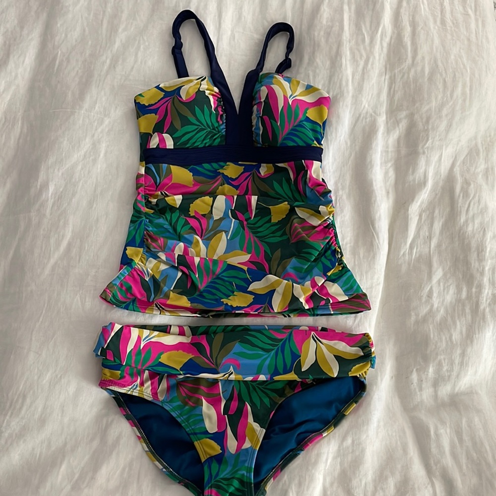 Boden Tropical Floral Tankini Set in Navy, Pink, Yellow & Green
